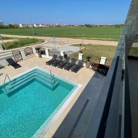 Vila Softic Azra Умаг Екстериор снимка