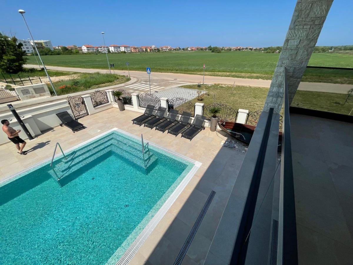Vila Softic Azra Умаг Екстериор снимка